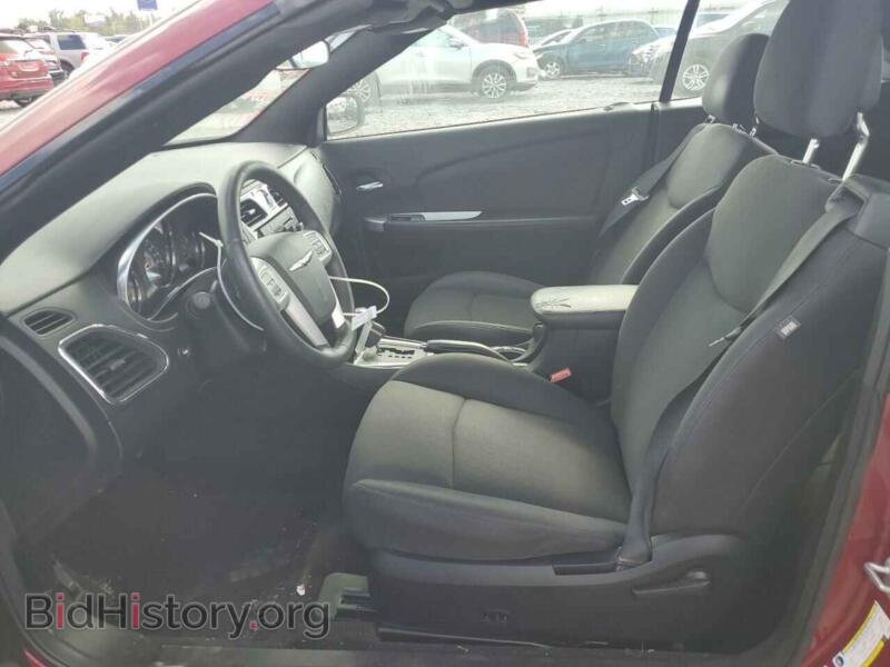 2013 Chrysler 200 (VIN 1C3BCBEBXDN553936) — photo 7 of 12