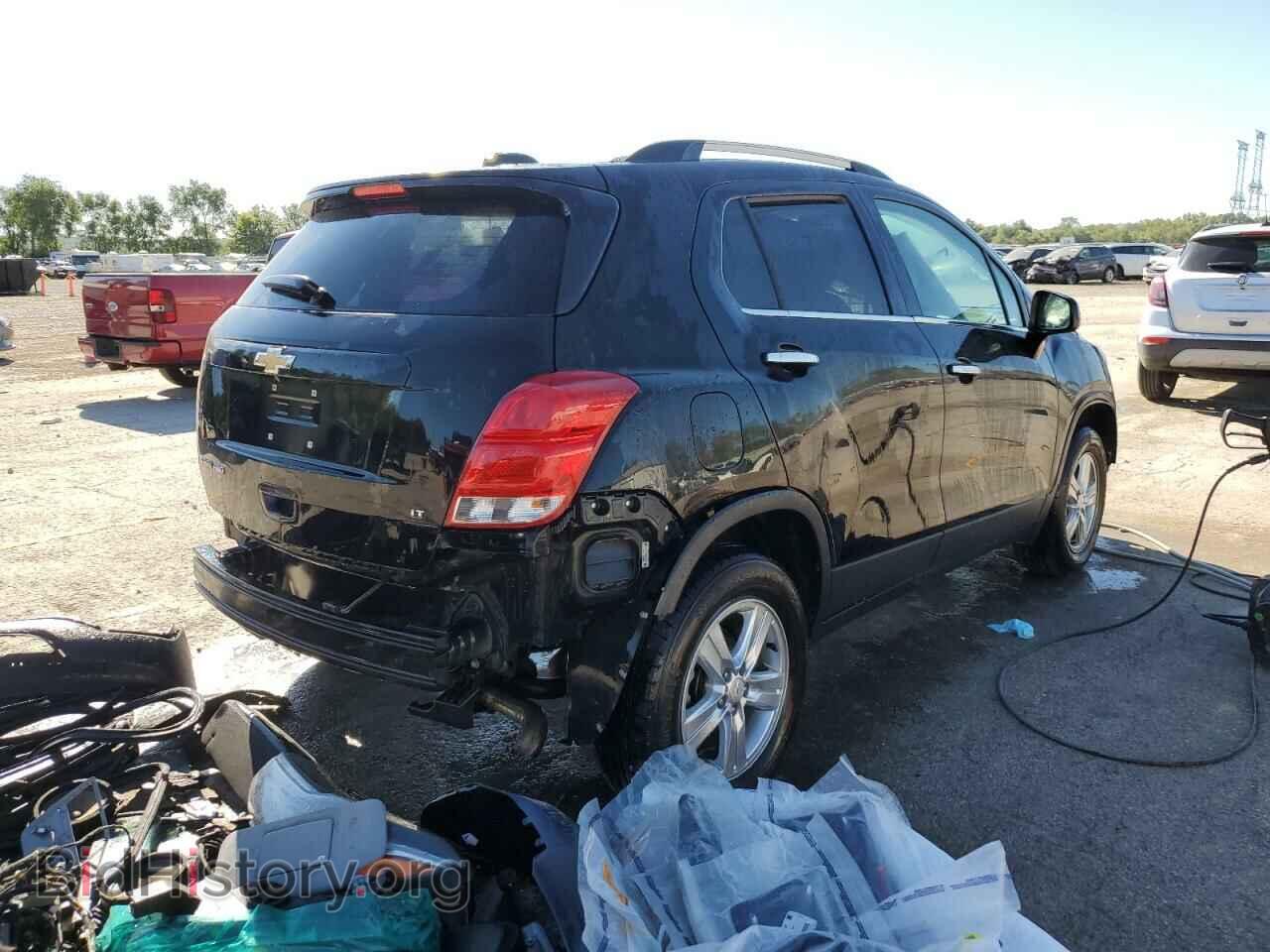 2019 CHEVROLET TRAX - VIN: KL7CJPSB3KB746786 - Фото 3