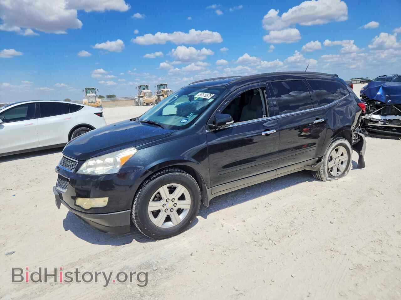 Фотография 1GNKRGED4CJ104483 - CHEVROLET TRAVERSE 2012