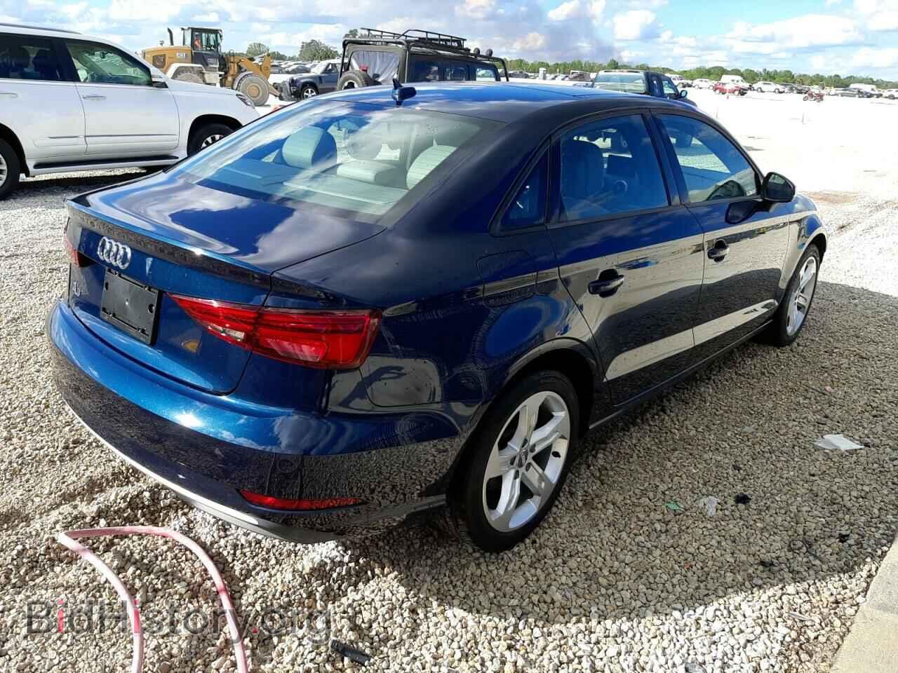 2017 AUDI A3 - VIN: WAUAUGFF7H1025591 - Фото 3