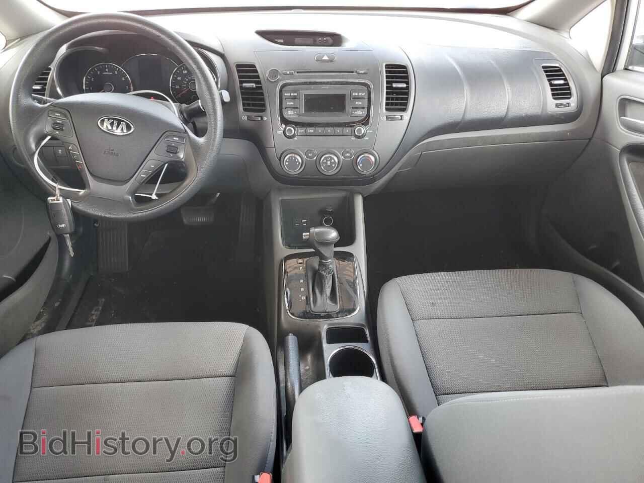 2017 KIA FORTE - VIN: 3KPFK4A73HE143387 - Фото 8
