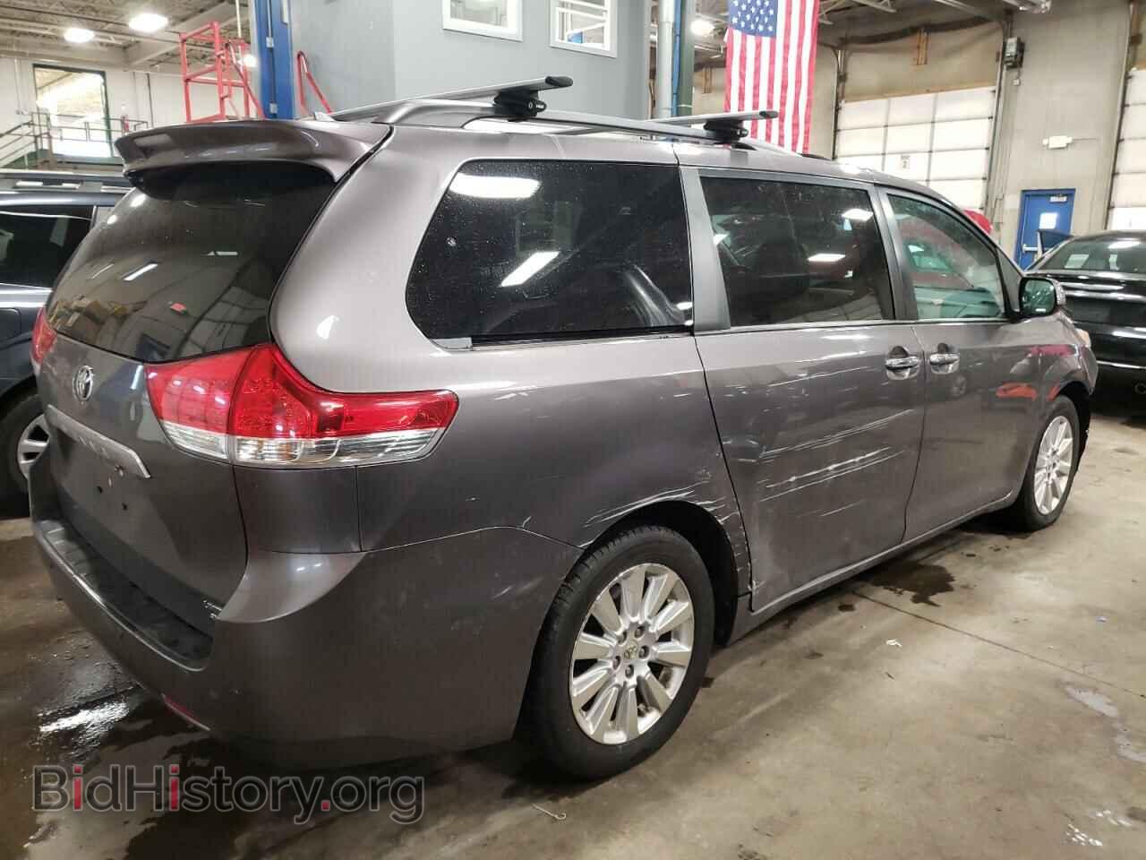 2011 TOYOTA SIENNA - VIN: 5TDDK3DC4BS026540 - Фото 3
