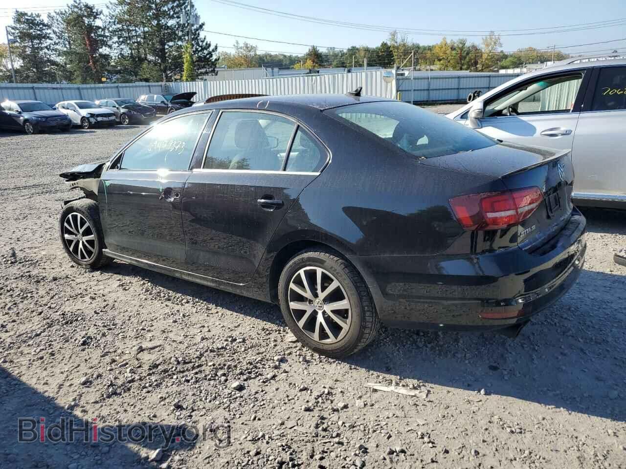 2017 VOLKSWAGEN JETTA - VIN: 3VWDB7AJXHM263078 - Фото 2