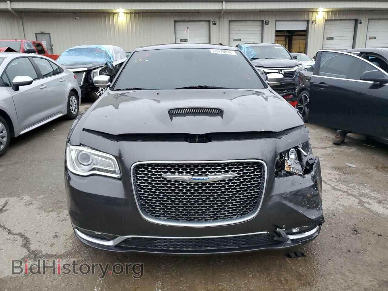 2017 CHRYSLER 300 - VIN: 2C3CCAPT0HH616318 - Фото 5