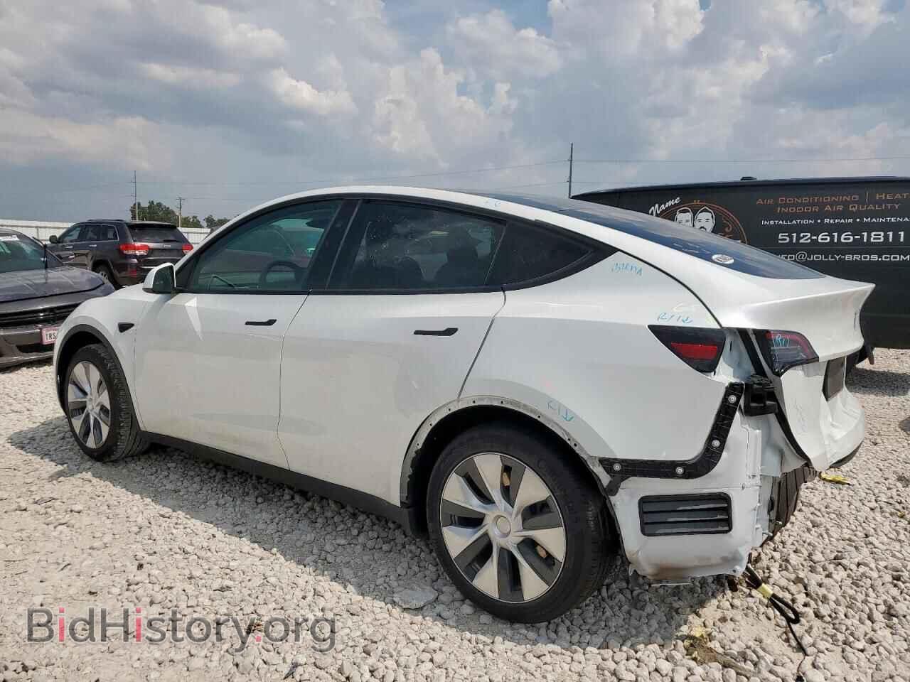 2024 TESLA MODEL Y - VIN: 7SAYGDED2RF017479 - Photo 2