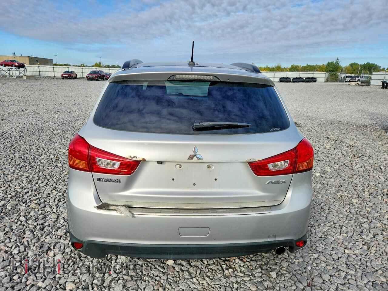 2015 MITSUBISHI OUTLANDER - VIN: 4A4AR4AU9FE015748 - Фото 6