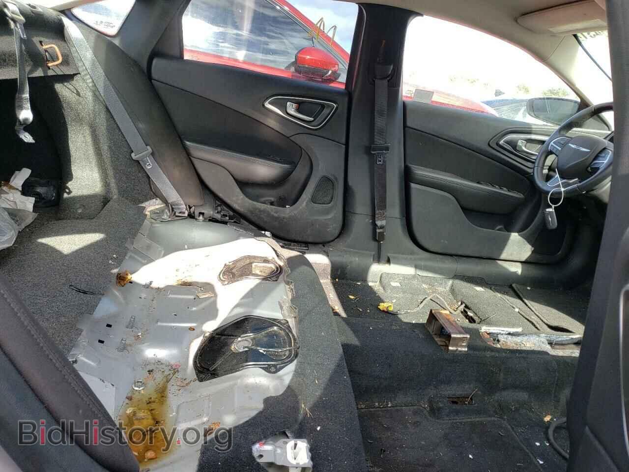 2015 CHRYSLER 200 - VIN: 1C3CCCAB1FN723667 - Фото 6