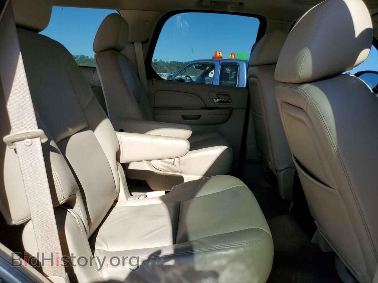 2011 CADILLAC ESCALADE - VIN: 1GYS3BEF8BR128200 - Фото 11