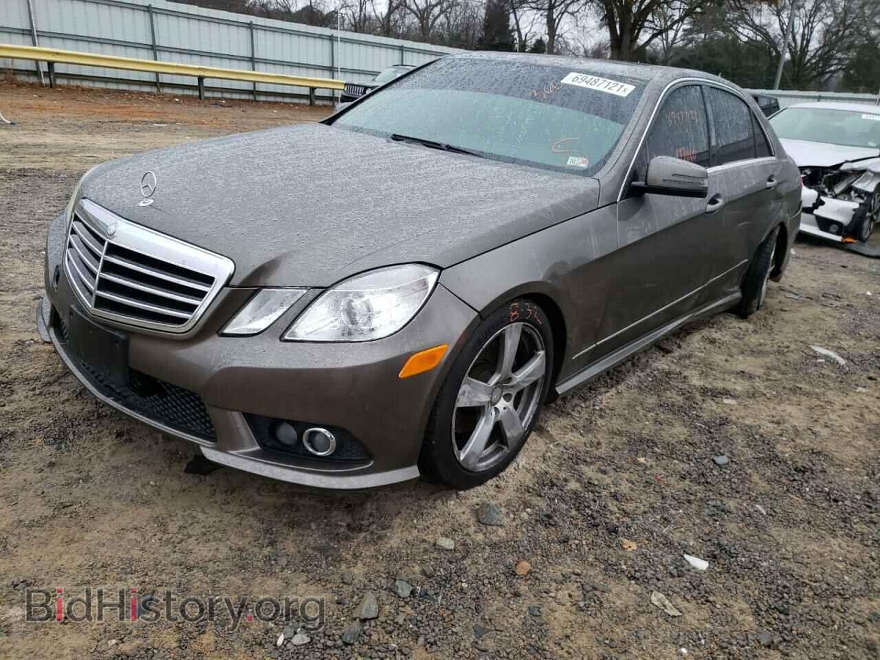 2010 MERCEDES-BENZ E-CLASS - VIN: WDDHF8HB3AA244295 - Фото 2