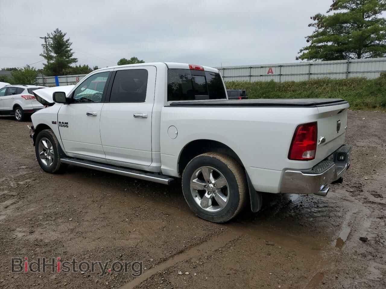 2017 RAM 1500 - VIN: 3C6RR7LT1HG543514 - Фото 2