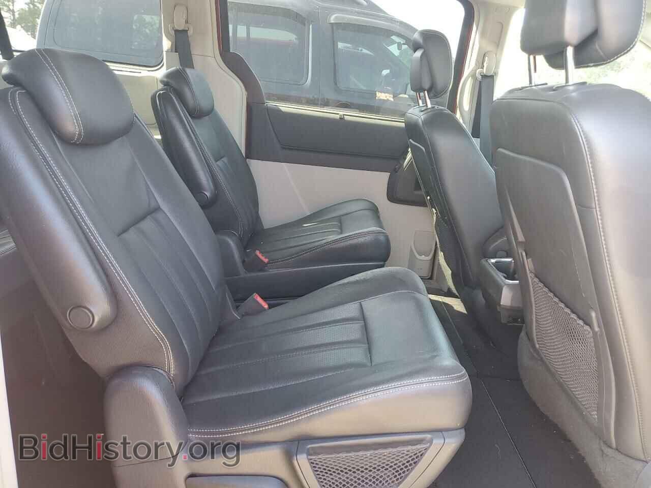 2010 CHRYSLER MINIVAN - VIN: 2A4RR8D15AR415671 - Photo 11