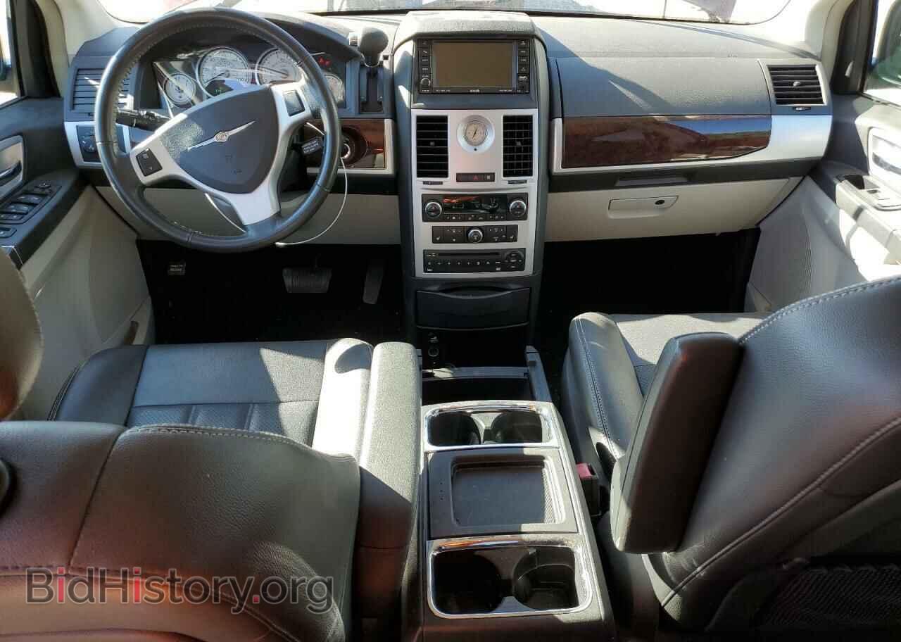 2010 CHRYSLER MINIVAN - VIN: 2A4RR8D15AR415671 - Photo 8
