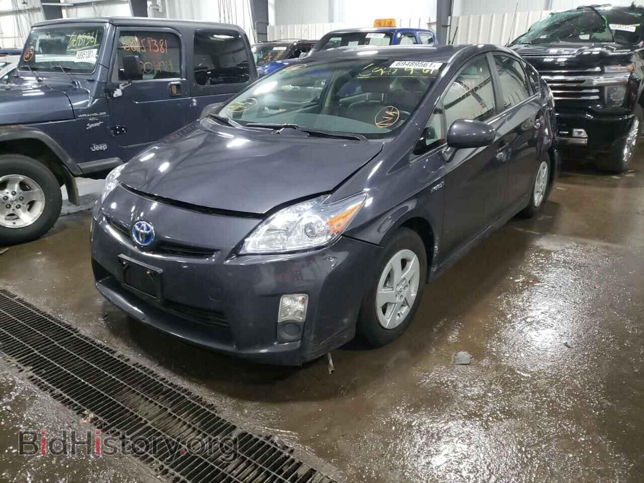 2011 TOYOTA PRIUS - VIN: JTDKN3DU3B5324056 - Фото 2
