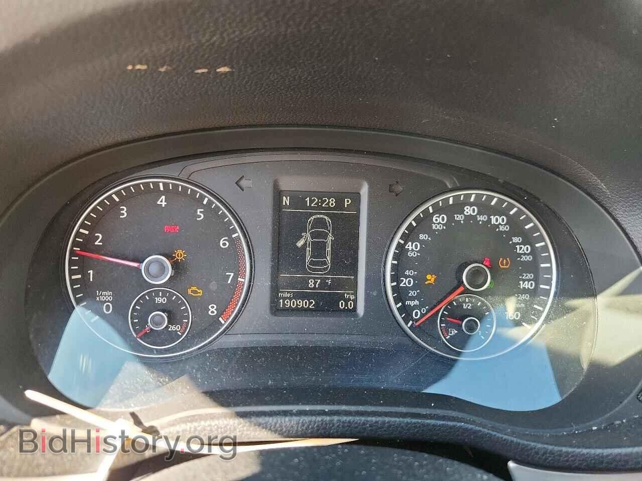2012 VOLKSWAGEN PASSAT - VIN: 1VWBP7A33CC063065 - Фото 9