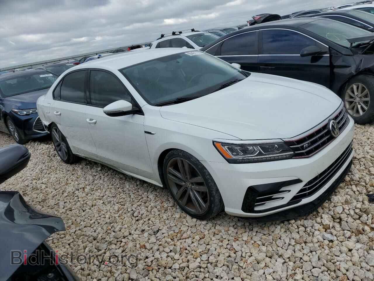 2018 VOLKSWAGEN PASSAT - VIN: 1VWAA7A33JC038497 - Фото 4
