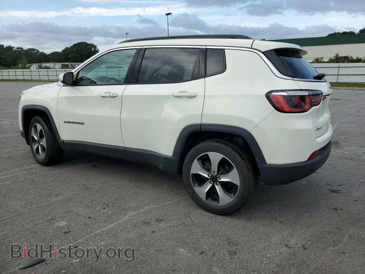 2017 JEEP COMPASS - VIN: 3C4NJDBB0HT681901 - Фото 2