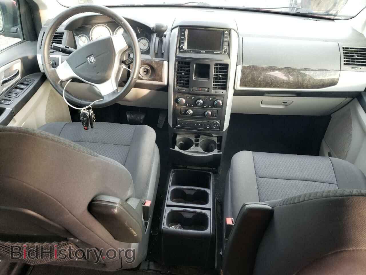 2010 DODGE CARAVAN - VIN: 2D4RN5DX6AR127455 - Фото 8