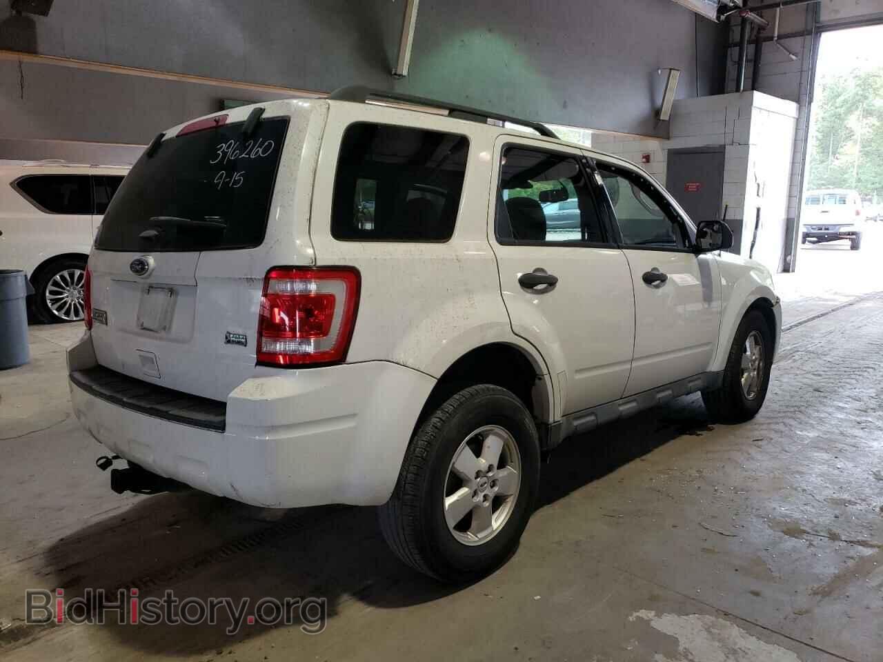 2012 FORD ESCAPE - VIN: 1FMCU9DG1CKA09629 - Фото 3