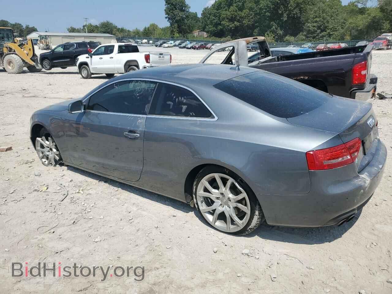 2012 AUDI A5 - VIN: WAULFAFR5CA003947 - Photo 2