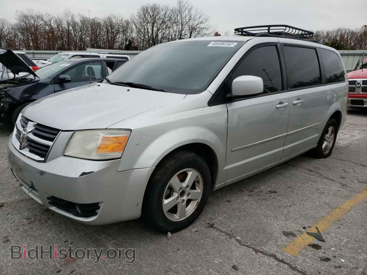 Photo 2D4RN5D13AR215553 - DODGE CARAVAN 2010
