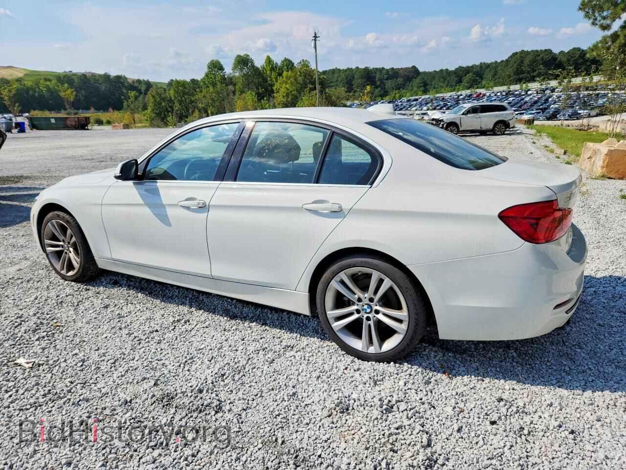 2018 BMW 3 SERIES - VIN: WBA8B9C53JEE82816 - Photo 2