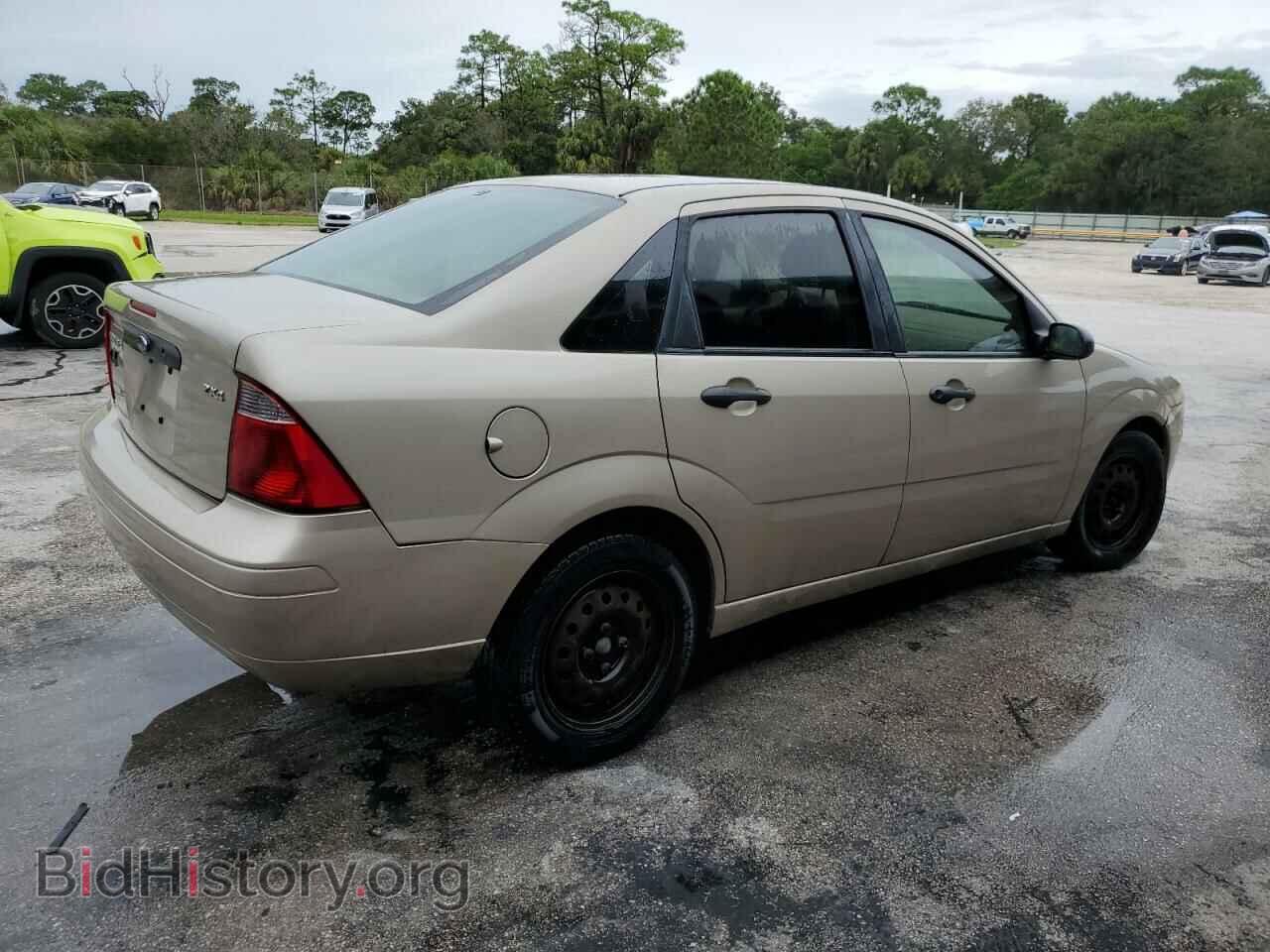 2006 FORD FOCUS - VIN: 1FAFP34N96W254332 - Фото 3