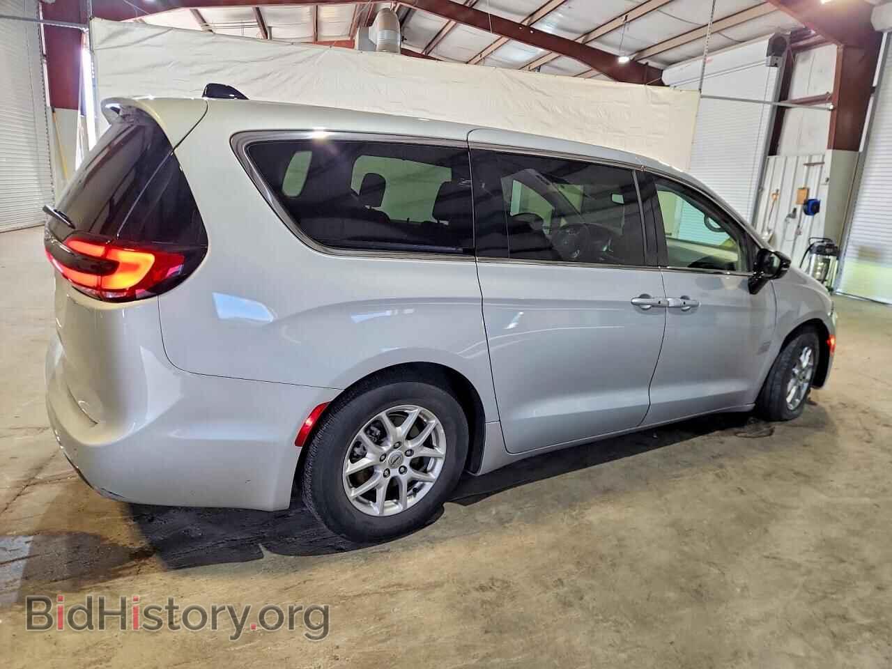 2024 CHRYSLER PACIFICA - VIN: 2C4RC1BG6RR125506 - Фото 3