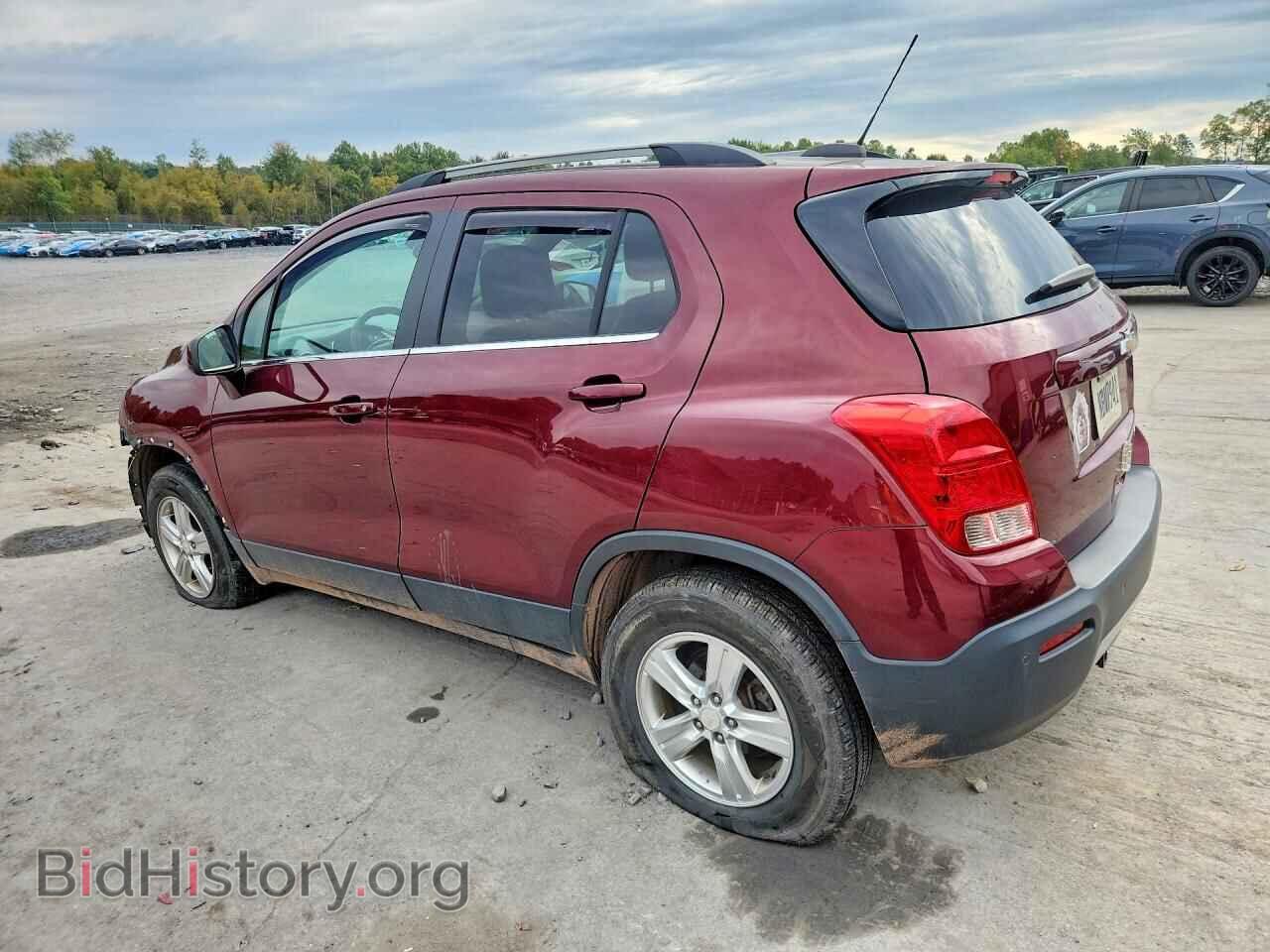 2016 CHEVROLET TRAX - VIN: 3GNCJPSB2GL244321 - Фото 2