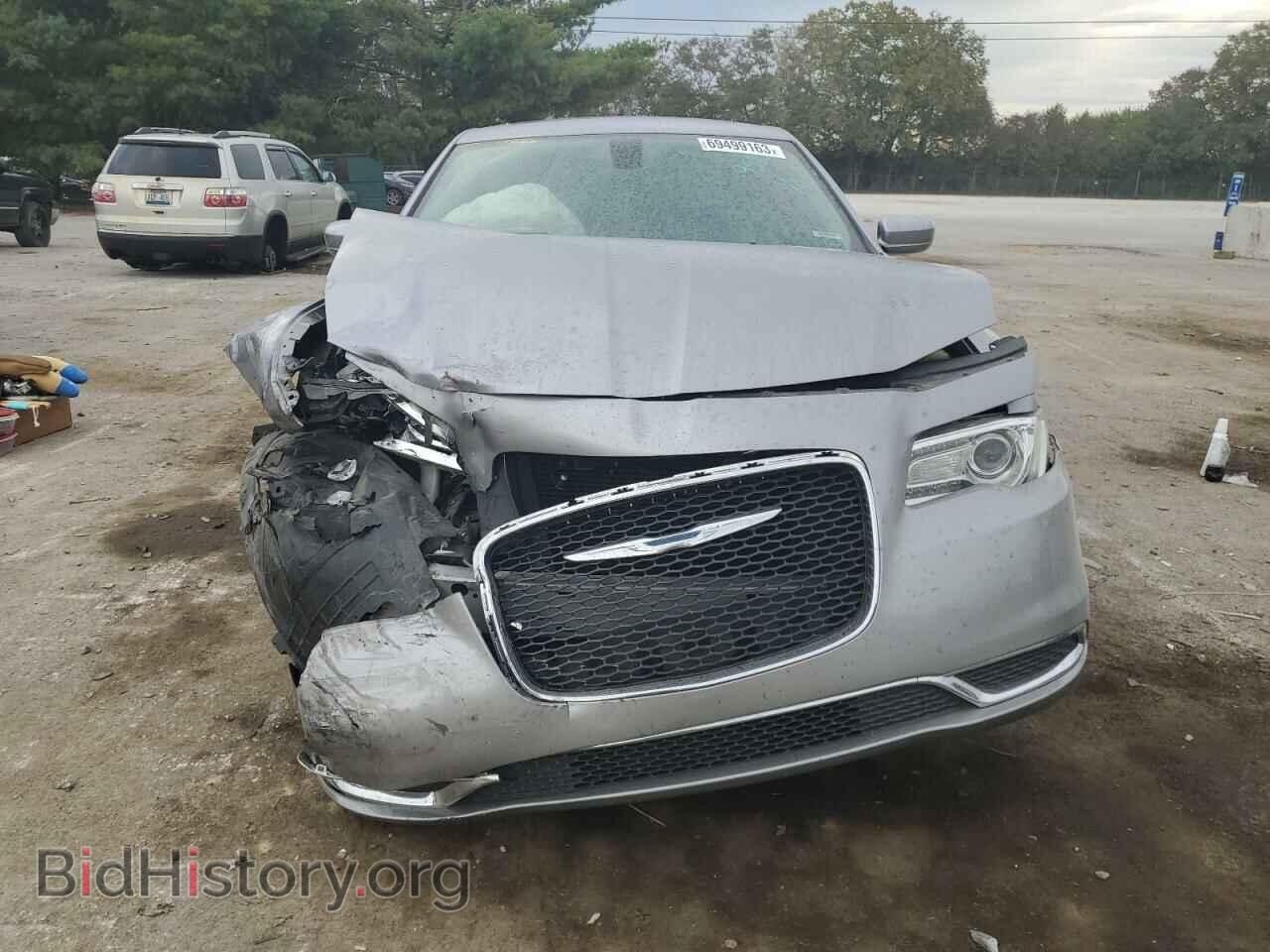 2016 CHRYSLER 300 - VIN: 2C3CCAAG2GH189525 - Фото 5