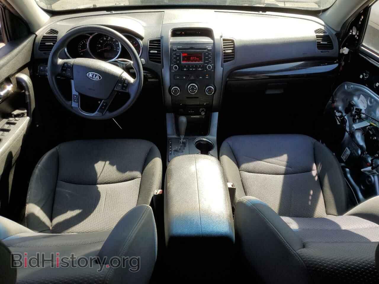 2011 KIA SORENTO - VIN: 5XYKT3A10BG074606 - Фото 8