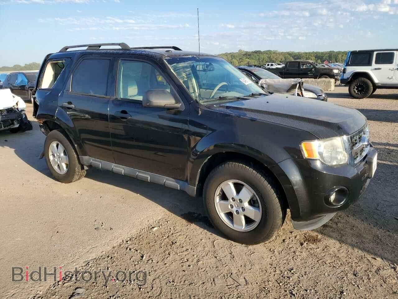 2011 FORD ESCAPE - VIN: 1FMCU9DG3BKB39233 - Фото 4