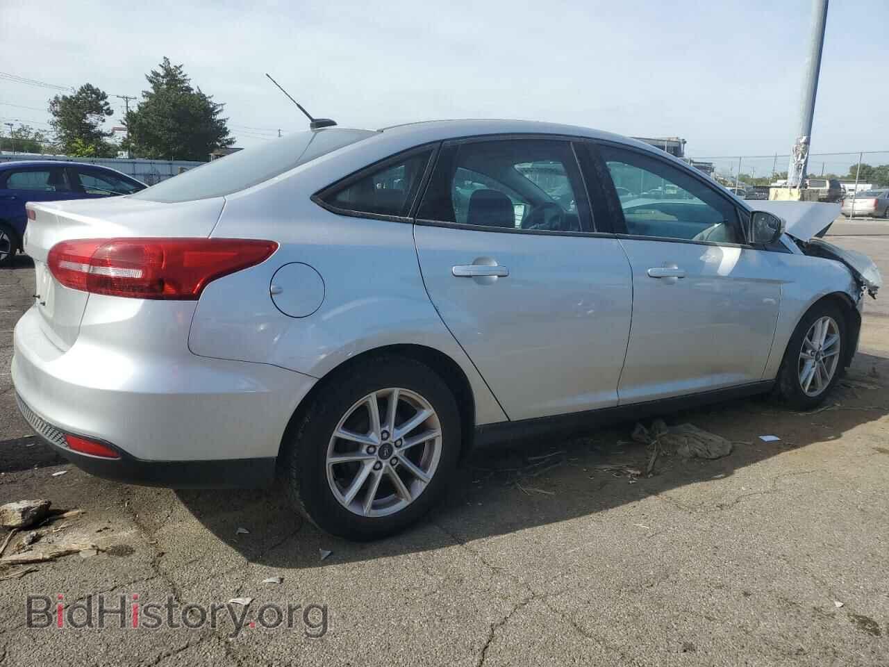 2016 FORD FOCUS - VIN: 1FADP3F2XGL364707 - Фото 3