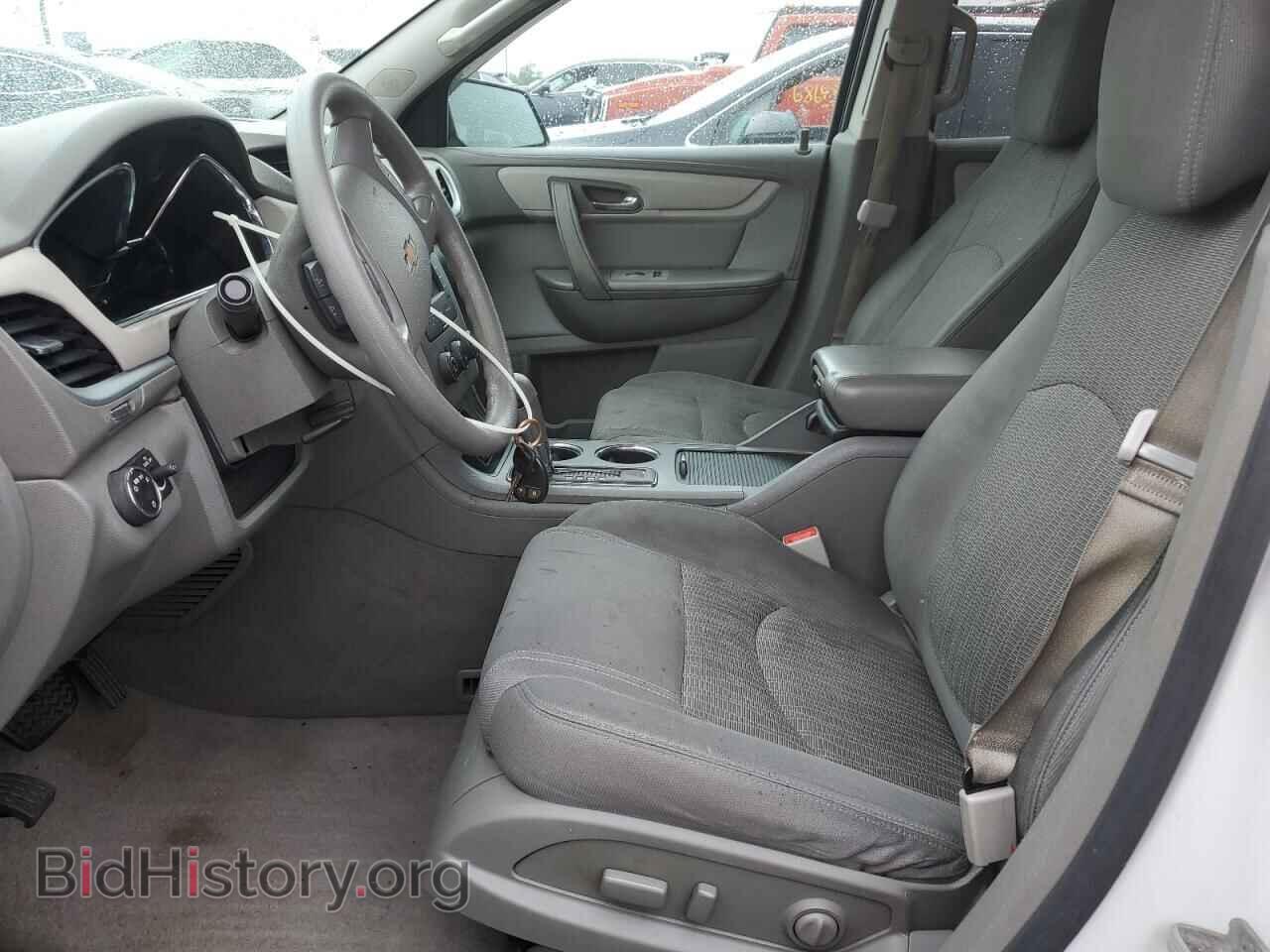 2017 CHEVROLET TRAVERSE - VIN: 1GNKRFKD1HJ183147 - Фото 7
