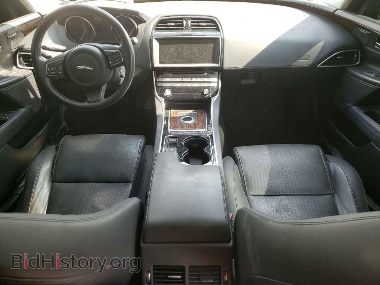 2017 JAGUAR XE - VIN: SAJAH4BV0HA947401 - Фото 8