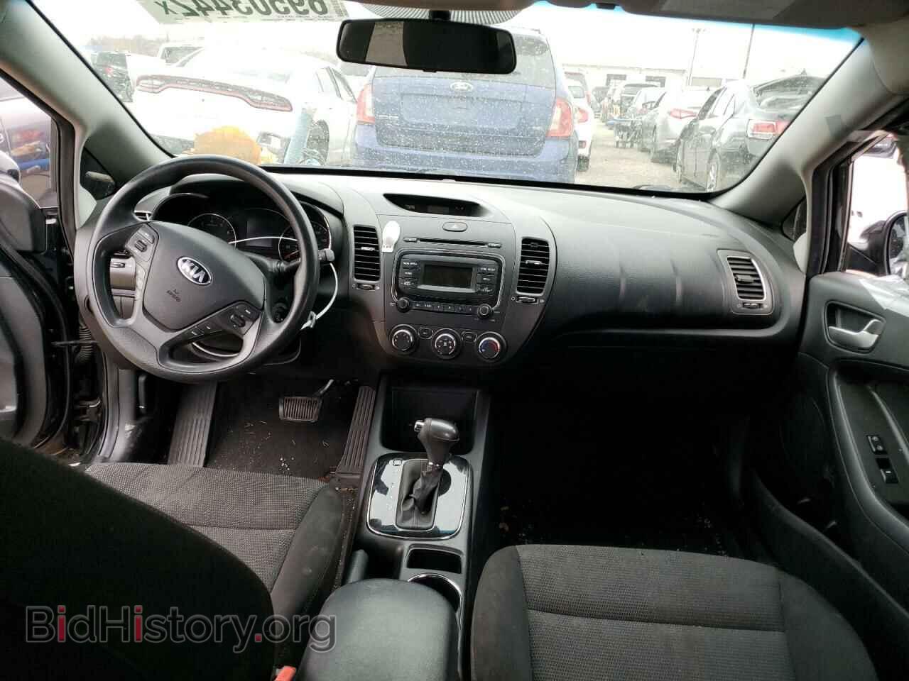 2017 KIA FORTE - VIN: 3KPFK4A78HE149573 - Photo 8