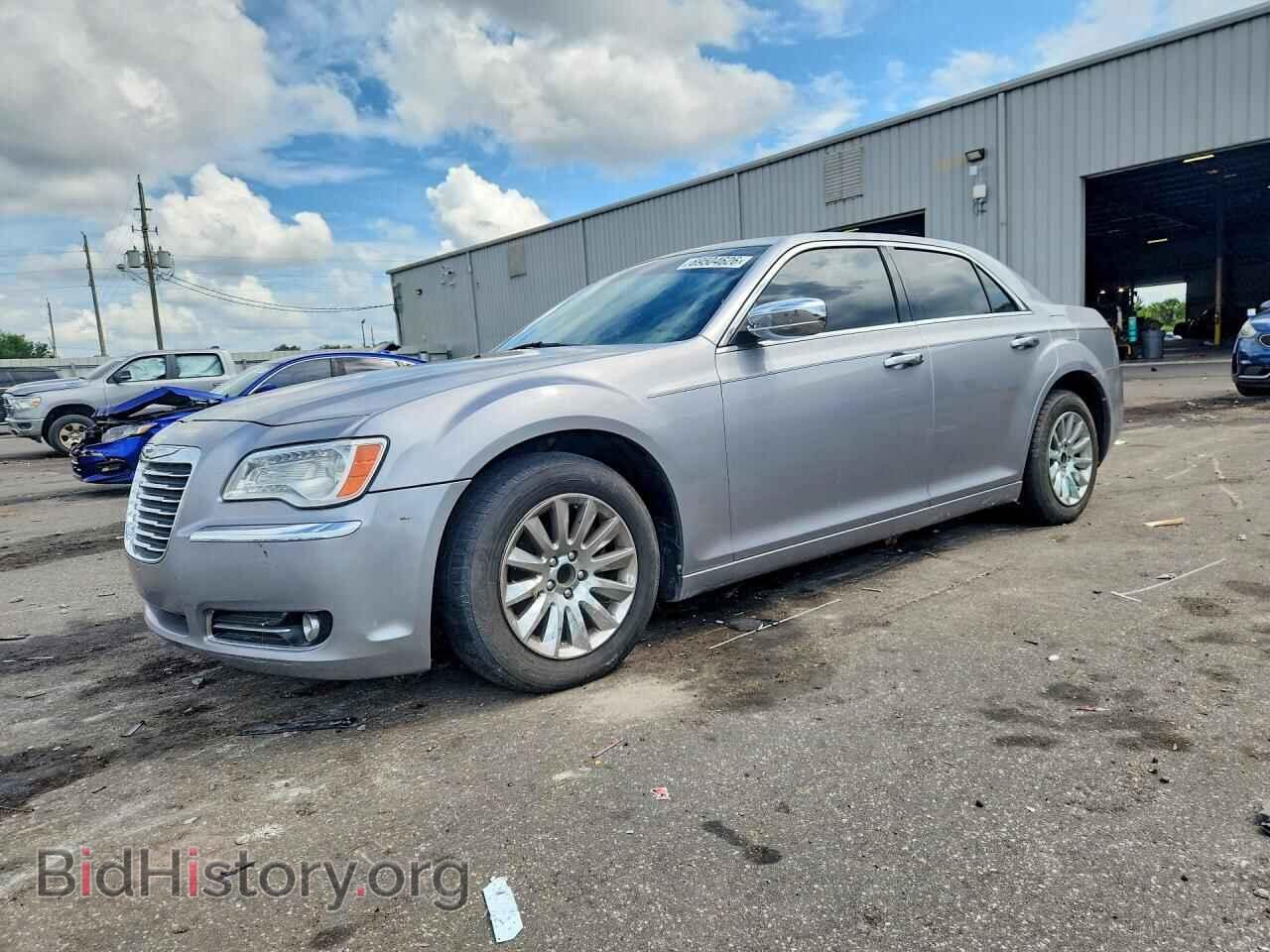 Фотография 2C3CCAAG7EH330098 - CHRYSLER 300 2014
