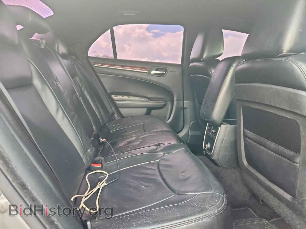 2014 CHRYSLER 300 - VIN: 2C3CCAAG7EH330098 - Photo 10