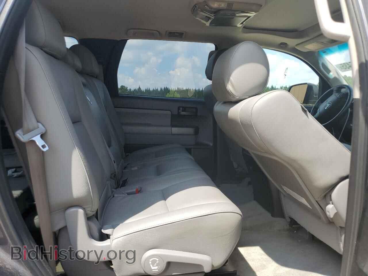 2011 TOYOTA SEQUOIA - VIN: 5TDZY5G11BS036839 - Фото 11