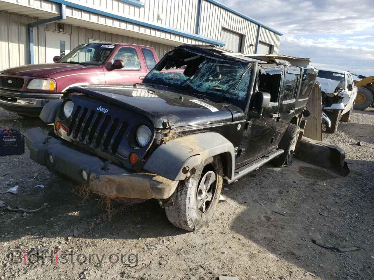 Photo 1J4BA3H10BL586294 - JEEP WRANGLER 2011