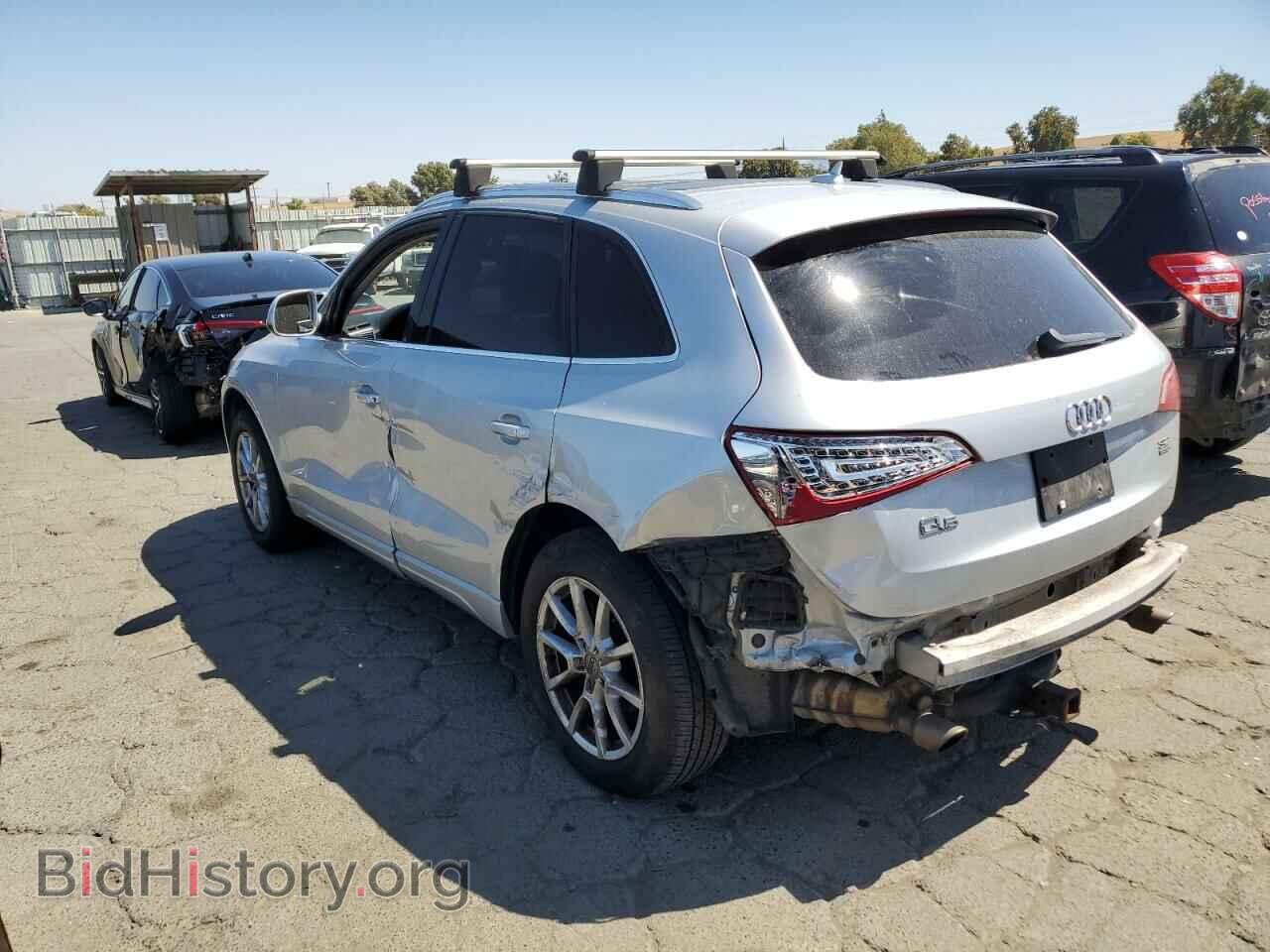 2010 AUDI Q5 - VIN: WA1LKAFP9AA046739 - Фото 2