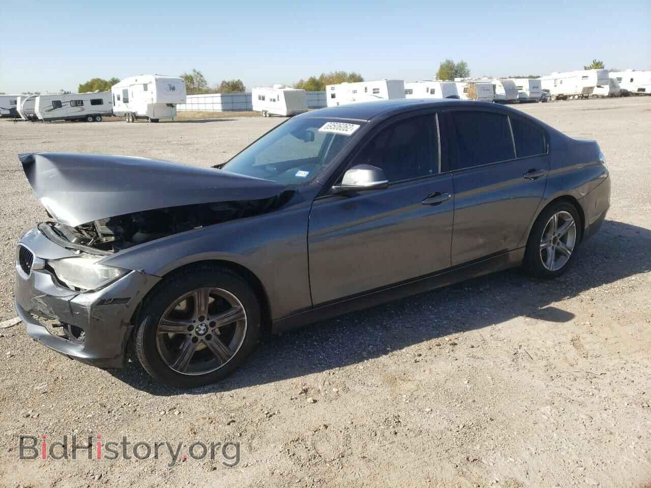Photo WBA3A5C55DF357480 - BMW 3 SERIES 2013