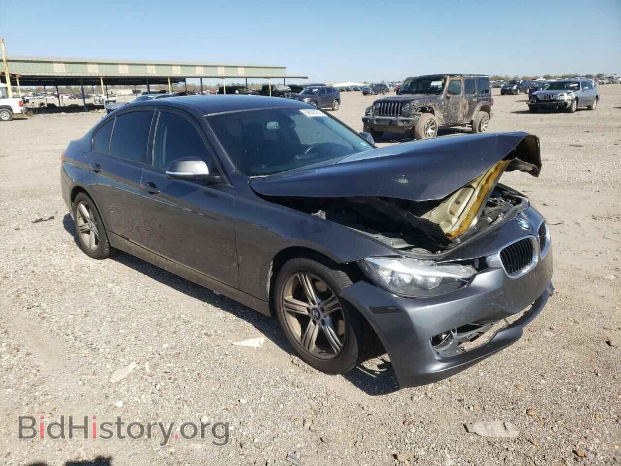 2013 BMW 3 SERIES - VIN: WBA3A5C55DF357480 - Фото 4