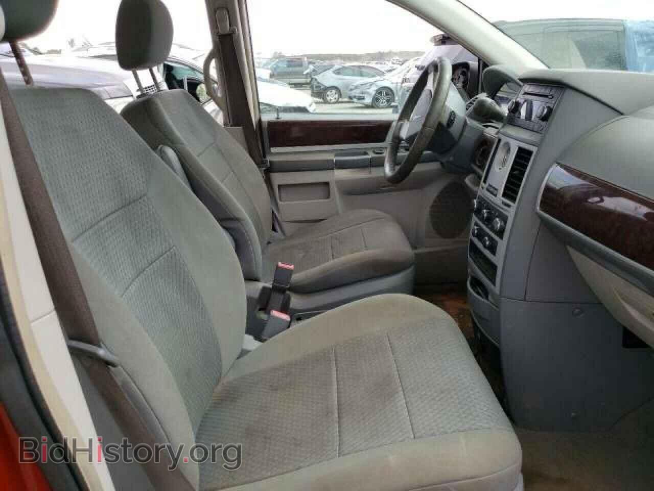 2010 CHRYSLER MINIVAN - VIN: 2A4RR5D14AR230087 - Photo 5