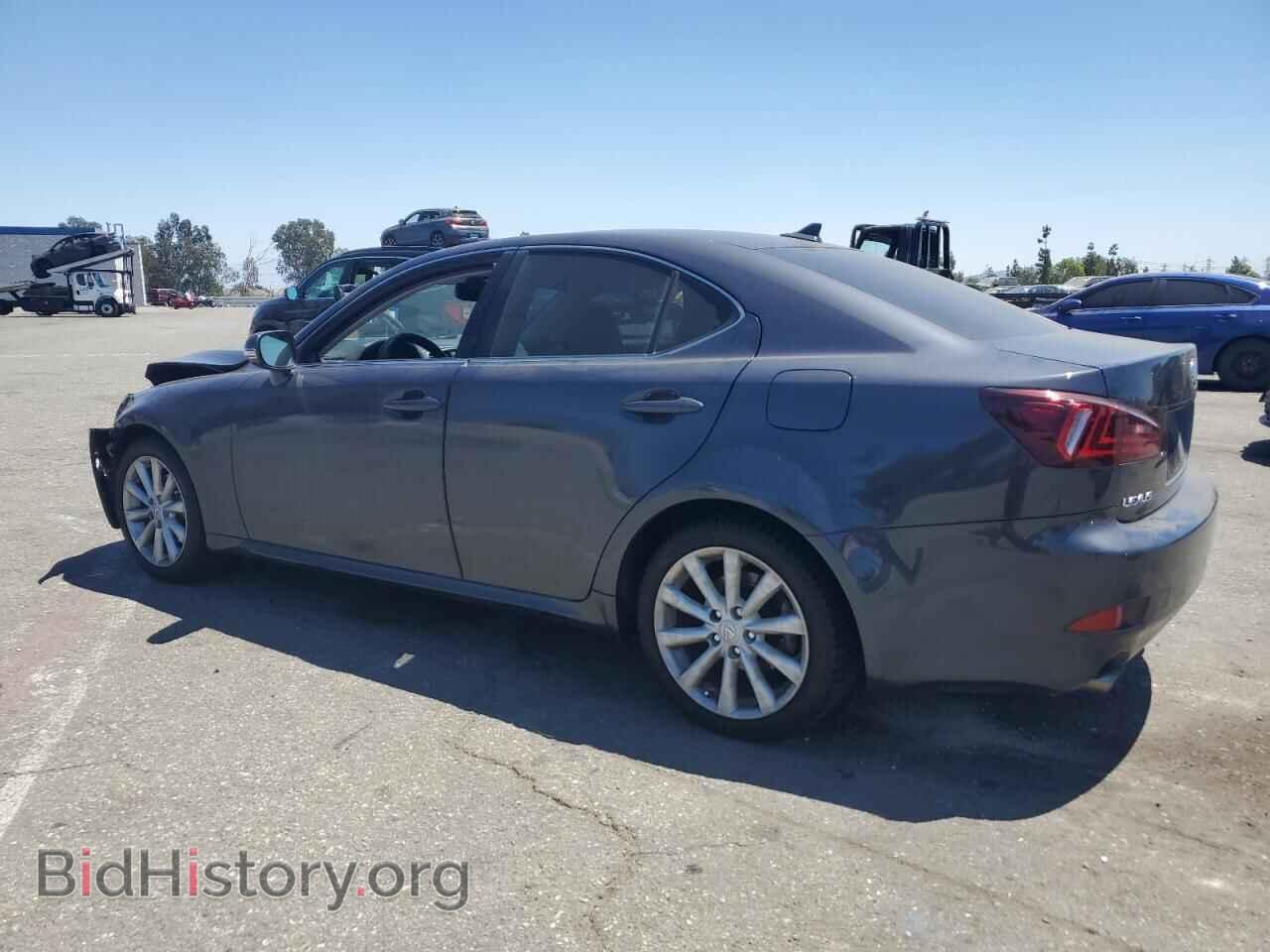 2010 LEXUS IS - VIN: JTHBF5C21A5128591 - Photo 2