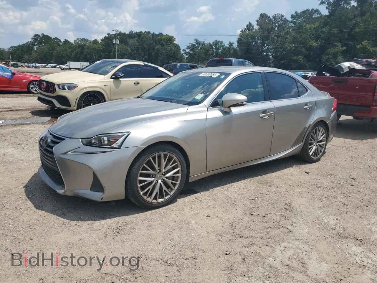 Photo JTHBA1D28H5046227 - LEXUS IS 2017