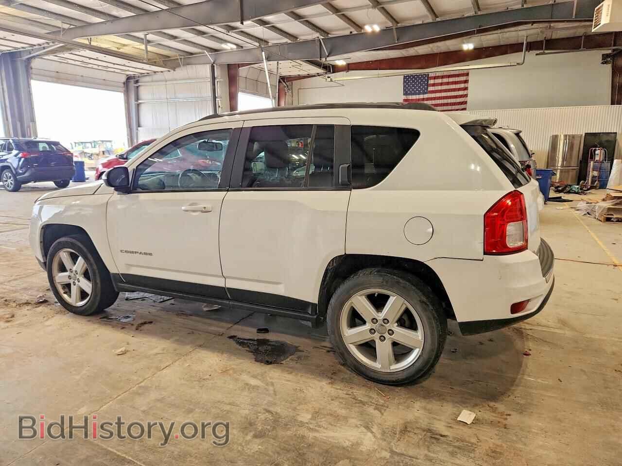 2012 JEEP COMPASS - VIN: 1C4NJCCB1CD718879 - Фото 2