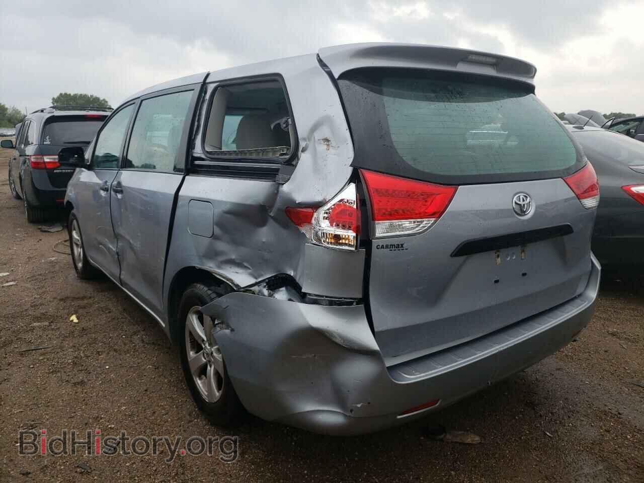 2014 TOYOTA All Models - VIN: 5TDZK3DC4ES416953 - Фото 2