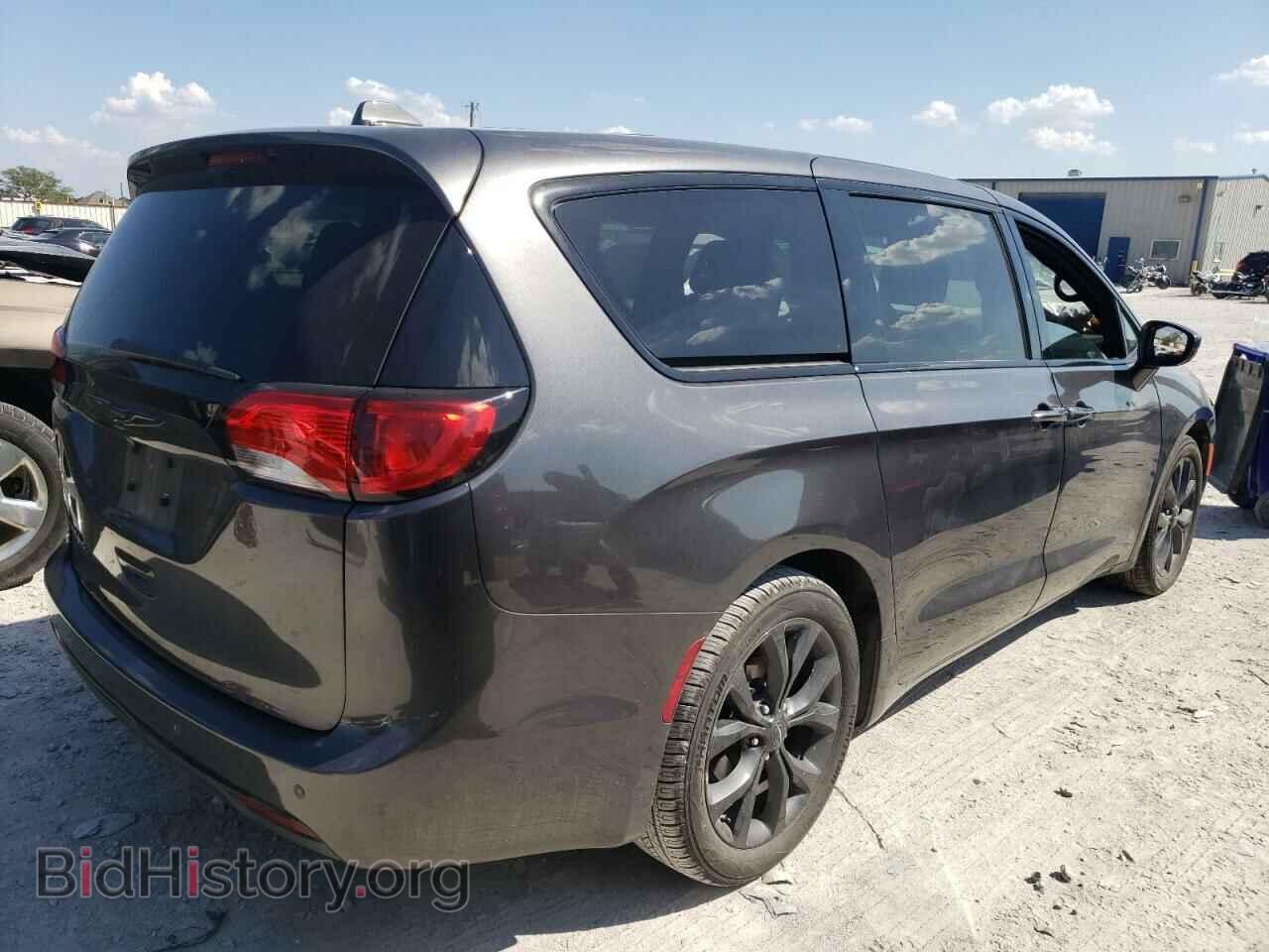 2019 CHRYSLER PACIFICA - VIN: 2C4RC1FG1KR720909 - Фото 3