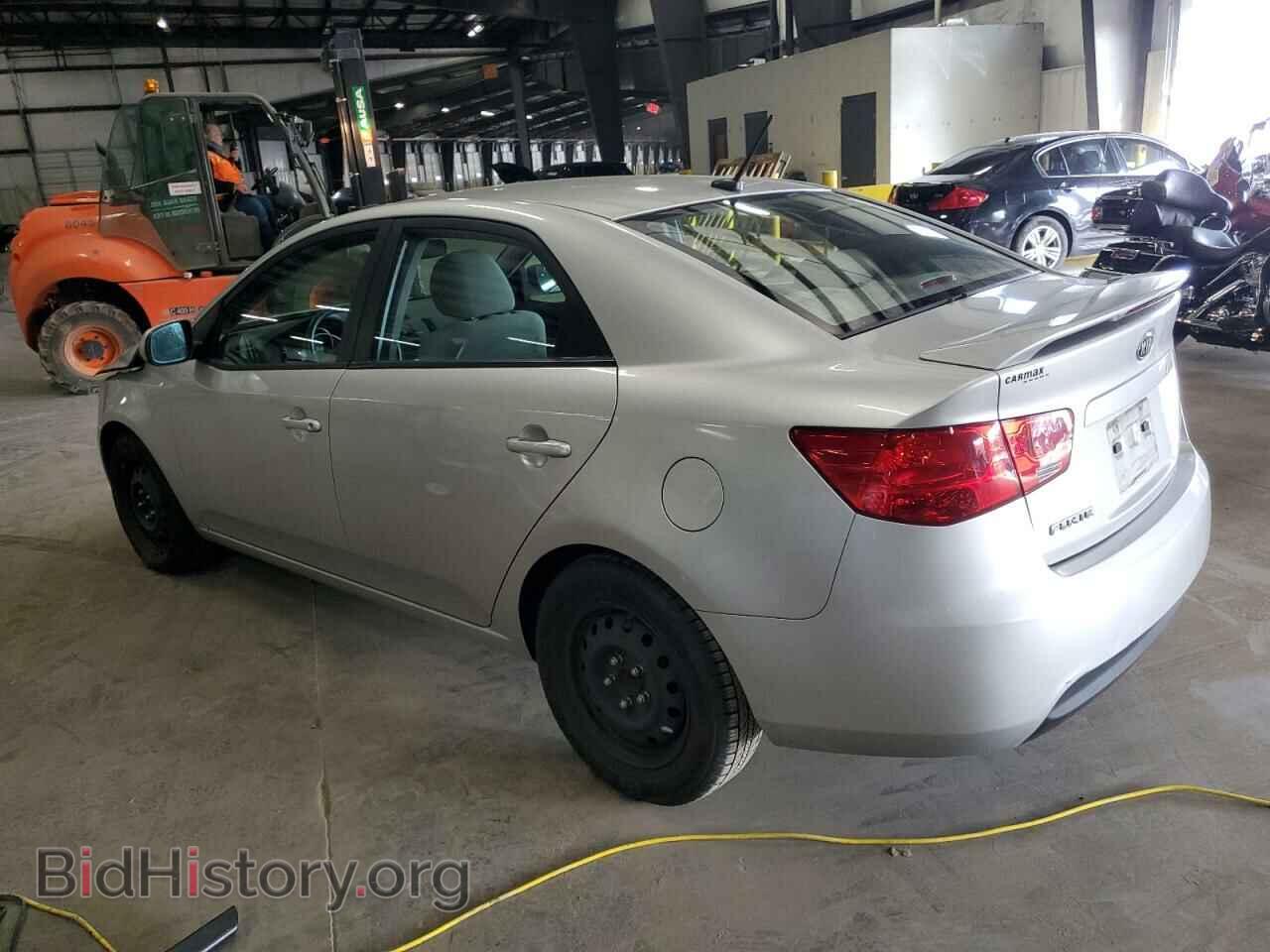 2011 KIA FORTE - VIN: KNAFT4A24B5377622 - Фото 2