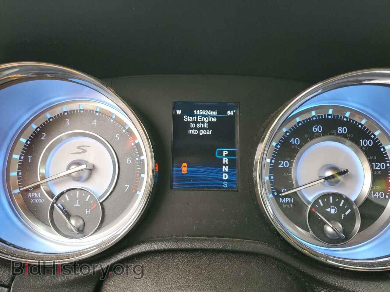 2014 CHRYSLER 300 - VIN: 2C3CCABG5EH361297 - Фото 9